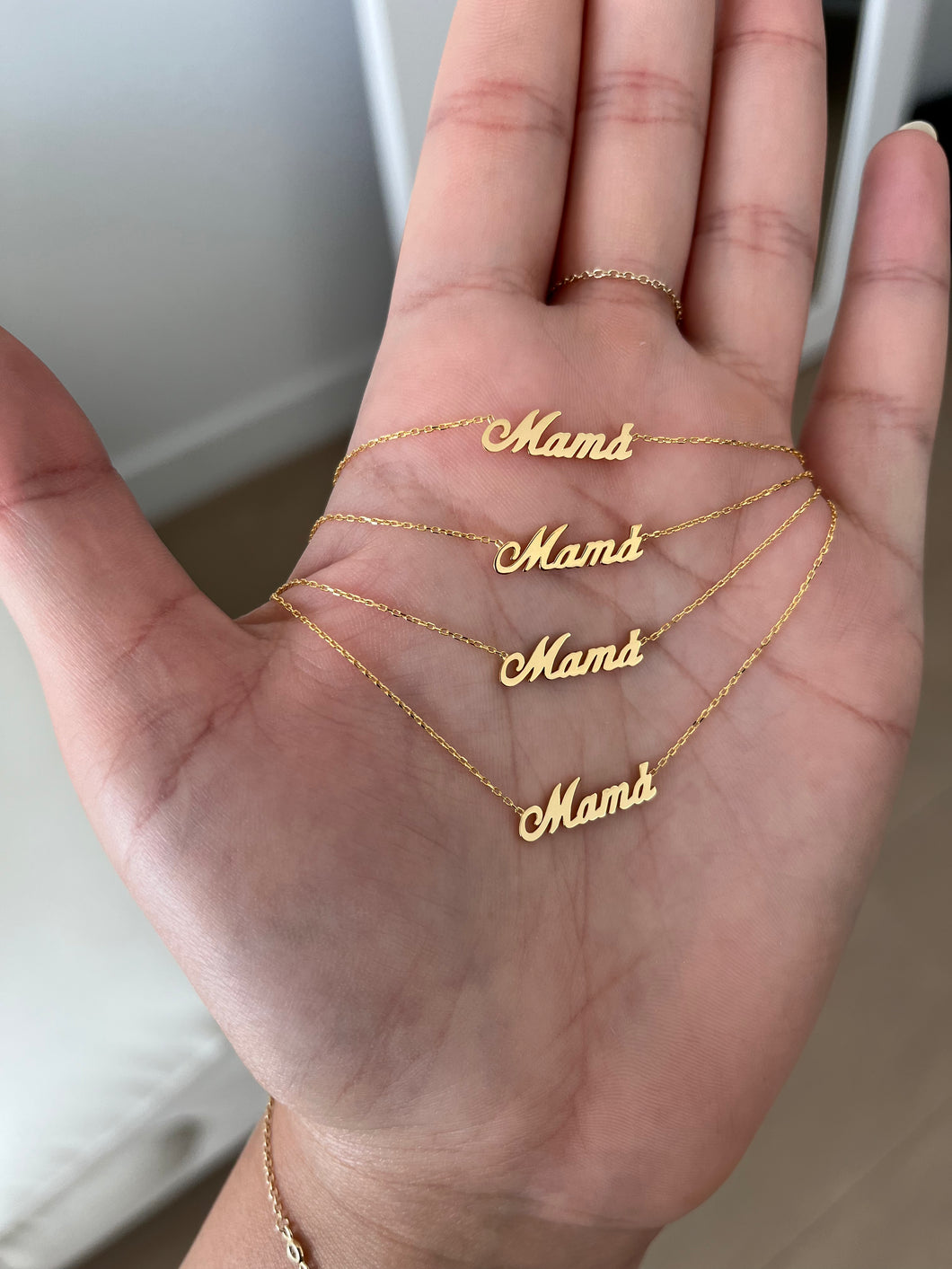 14k Necklace Mama