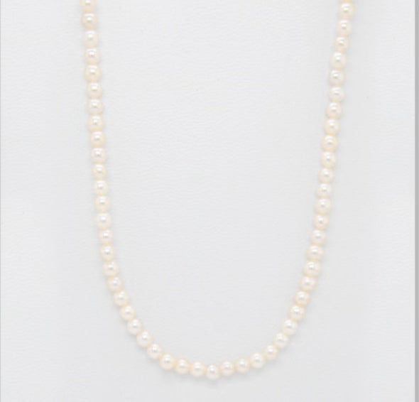 18k Necklace pearls